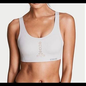 Victoria’s Secret Victoria Sport Bra